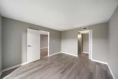 10110 Forum West Drive #506, Houston, TX 77036 - Photo 6