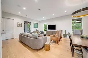 1948 Carrollton Mill Dr, Houston, TX 77380 - Photo 10