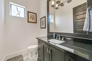 503 W Clay St, Houston, TX 77019 - Photo 8