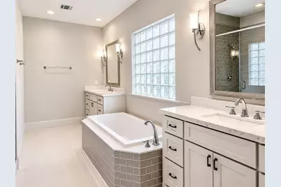 215 Willow Street, Shenandoah, TX 77384 - Photo 16