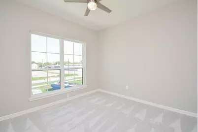 149 S 66 Street, Houston, TX 77011 - Photo 18