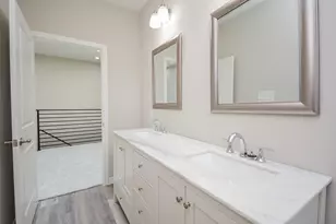149 S 66th St, Houston, TX 77011 - Photo 20