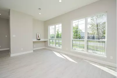 149 S 66 Street, Houston, TX 77011 - Photo 6
