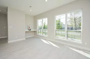 149 S 66th St, Houston, TX 77011 - Photo 6