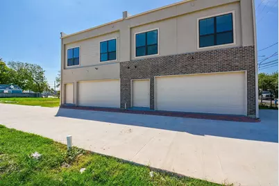 149 S 66 Street, Houston, TX 77011 - Photo 2