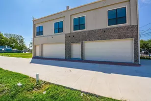 149 S 66th St, Houston, TX 77011 - Photo 2