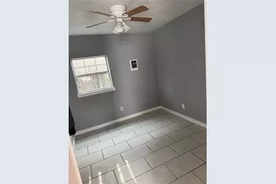 7018 Ave F #6, Houston, TX 77011 - Photo 1