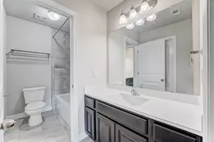 9626 Oaklawn Dr, Baytown, TX 77523 - Photo 32