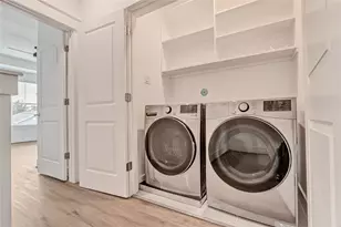 728 E 38th St, Houston, TX 77022 - Photo 14