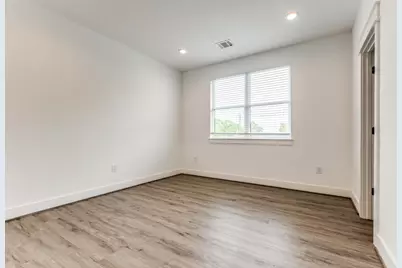 728 E 38th Street, Houston, TX 77022 - Photo 10