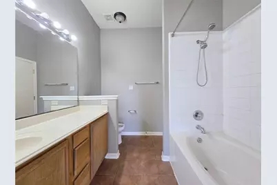 811 Forest Hillside Lane, Houston, TX 77067 - Photo 16