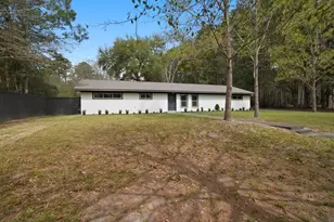 700 W Dogwood St, Woodville, TX 75979 - Photo 6