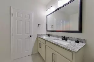 3103 Yukon Trace Dr, Houston, TX 77063 - Photo 8