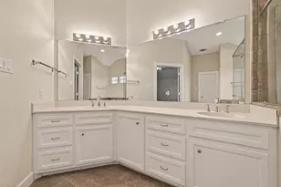 11504 Main Pine Dr, Houston, TX 77025 - Photo 38