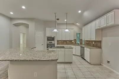 51 S Crossed Birch Place, The Woodlands, TX 77381 - Photo 20