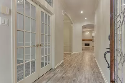 51 S Crossed Birch Place, The Woodlands, TX 77381 - Photo 4