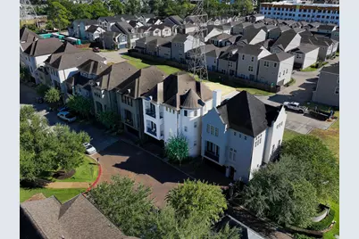 10929 Upland Park, Houston, TX 77043 - Photo 34