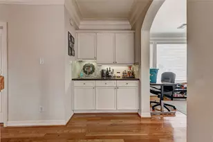 835 Rosine St, Houston, TX 77019 - Photo 10