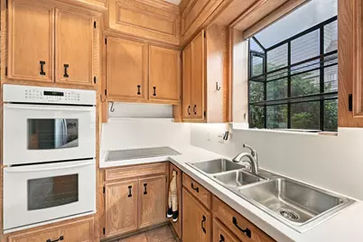 9507 Bayou Brook Street, Houston, TX 77063 - Photo 20