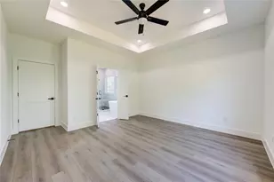 3639 Rebecca St, Houston, TX 77021 - Photo 10