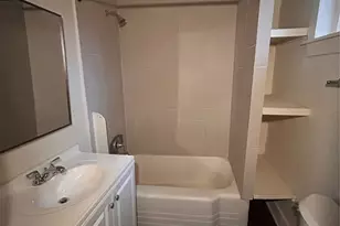 6737 Ave E, Houston, TX 77011 - Photo 10