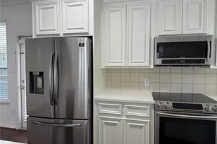 1908 Bailey St, Houston, TX 77006 - Photo 10