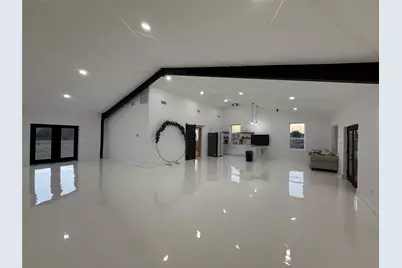 9100 Delesandri Drive, Hitchcock, TX 77563 - Photo 26