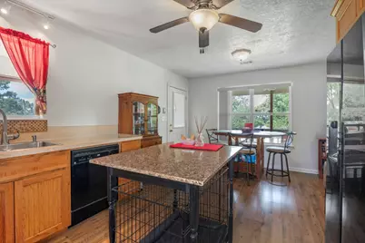 233 S Bailey Street, Trinity, TX 75862 - Photo 20