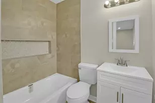 8010 Botany Ln, Houston, TX 77075 - Photo 6