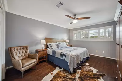 6015 Dumfries Drive, Houston, TX 77096 - Photo 14