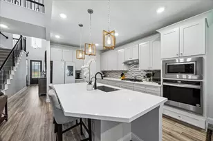 615 Running Iron Ln, Magnolia, TX 77354 - Photo 6