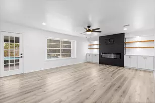 5206 Lodge Creek Dr Dr, Houston, TX 77066 - Photo 8