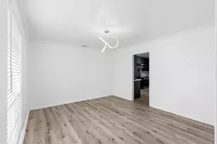 5206 Lodge Creek Dr Dr, Houston, TX 77066 - Photo 18