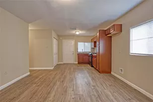 10055 Hardison Ln, Houston, TX 77041 - Photo 14