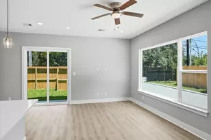 1935 Dewalt St, Houston, TX 77088 - Photo 12