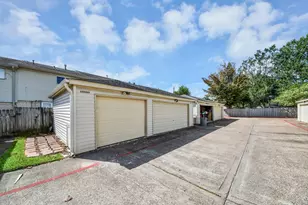 12190 Beamer Rd, Houston, TX 77089 - Photo 36