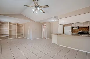 7027 Inkberry Dr, Houston, TX 77092 - Photo 10