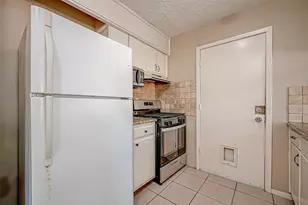 7027 Inkberry Dr, Houston, TX 77092 - Photo 14