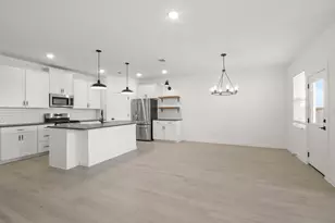 460 E Rose Marie Ln, Montgomery, TX 77356 - Photo 6