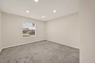 7627 Green Lawn Dr, Houston, TX 77088 - Photo 8