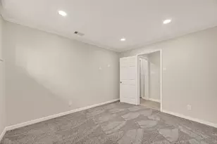 7627 Green Lawn Dr, Houston, TX 77088 - Photo 26
