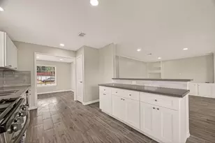 7627 Green Lawn Dr, Houston, TX 77088 - Photo 20