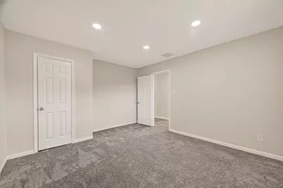 7627 Green Lawn Drive, Houston, TX 77088 - Photo 24