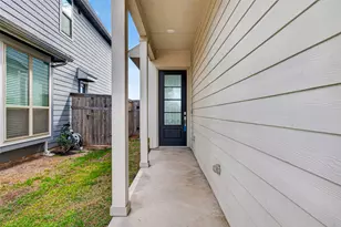 5703 Foggy Vine Ct, Fulshear, TX 77441 - Photo 4