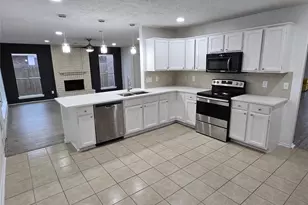 14403 Lazy Willow Ct, Missouri City, TX 77489 - Photo 2