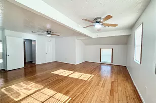 10423 Kirkshire Dr, Houston, TX 77089 - Photo 30