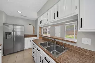 20014 Bishops Gate Ln, Humble, TX 77338 - Photo 18