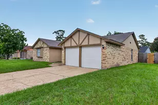 20014 Bishops Gate Ln, Humble, TX 77338 - Photo 2