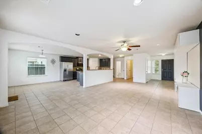 11718 Red Hummingbird Drive, Houston, TX 77047 - Photo 2