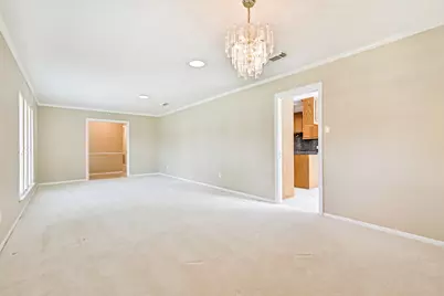 803 Greenbriar Avenue, Friendswood, TX 77546 - Photo 12